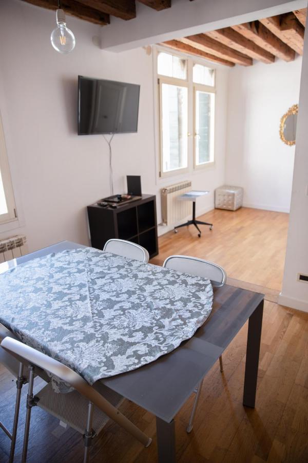 Apartment San Maurizio Venedig